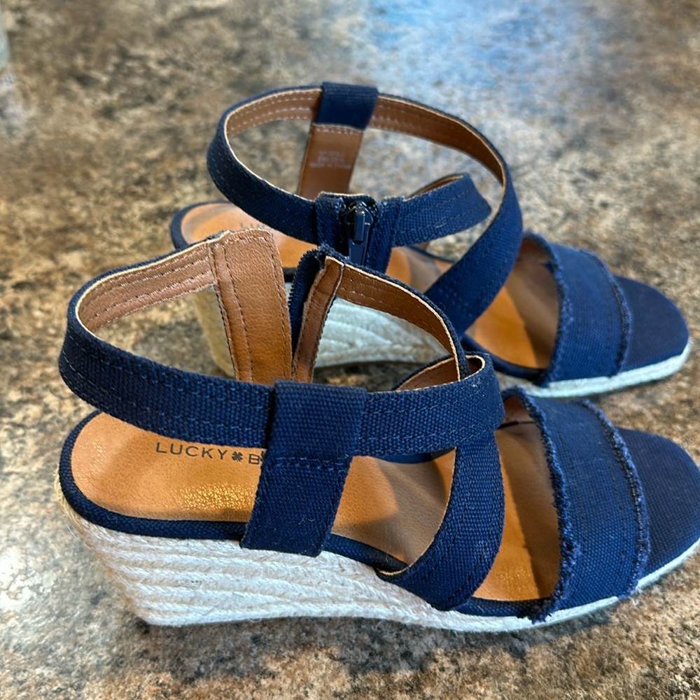 Lucky Brand Sandals